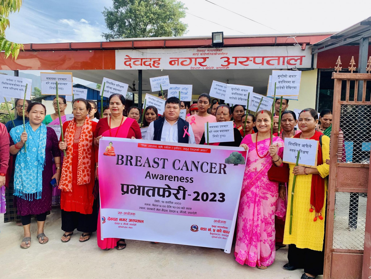 स्वास्थ्यकर्मीद्वारा देवदह नगर अस्पताल सरसफाईसंगै दीप प्रज्ज्वलन