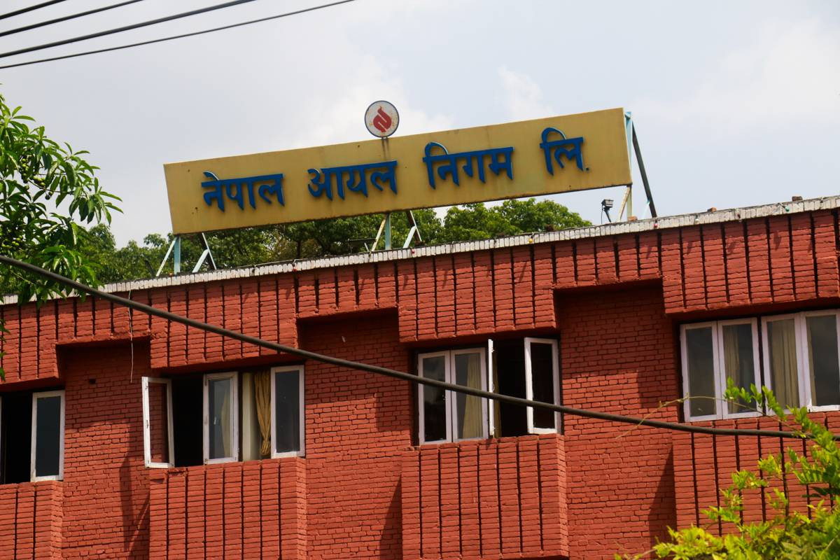 पेट्रोलियम ढुवानी गर्ने ट्यांकरको भाडा १० प्रतिशतसम्म वृद्धि हुँदा निगमलाई ८० करोड भार