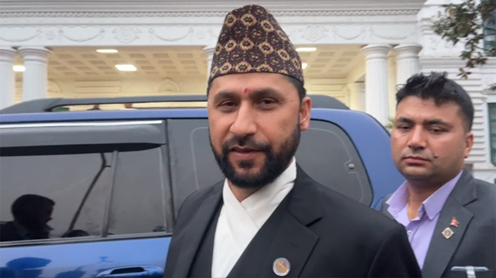 सुन तस्करी प्रकरणमा अनुसन्धानको दायरा फराकिलो पार्नुपर्छ : सभापति लामिछाने