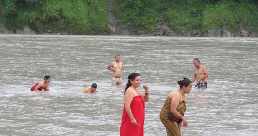 आज गङ्गा दशहारा पर्व मनाइँदै