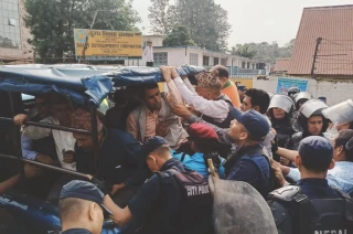 दुग्ध किसानद्धारा विरोध प्रदर्शन, ३४ जना बढी पक्राउ