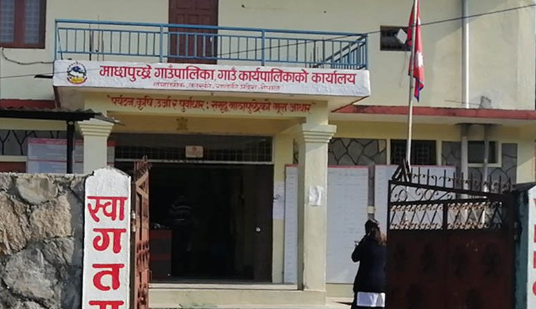 कास्कीमा पहिरोमा परी १ जनाको मृत्यु, २ जना घाइते