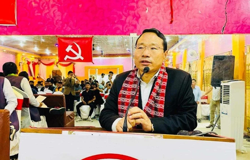 बिचौलियाले बनाएको ओली सरकार धेरै दिन टिक्दैन : वर्षमान पुन