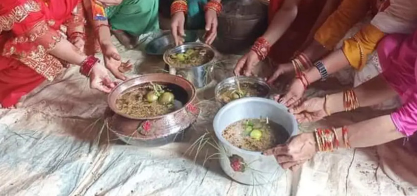 सुदूरपश्चिमका पहाडी जिल्लामा हिमपात, हिमपातमा कारण यातायात अबरुद्ध