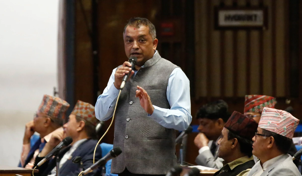 रविलाई गगनको कटाक्ष- नौ मिनेटमा चट् भइजान्छ भन्थे, नौ घण्टा बयान दिनुपर्‍यो