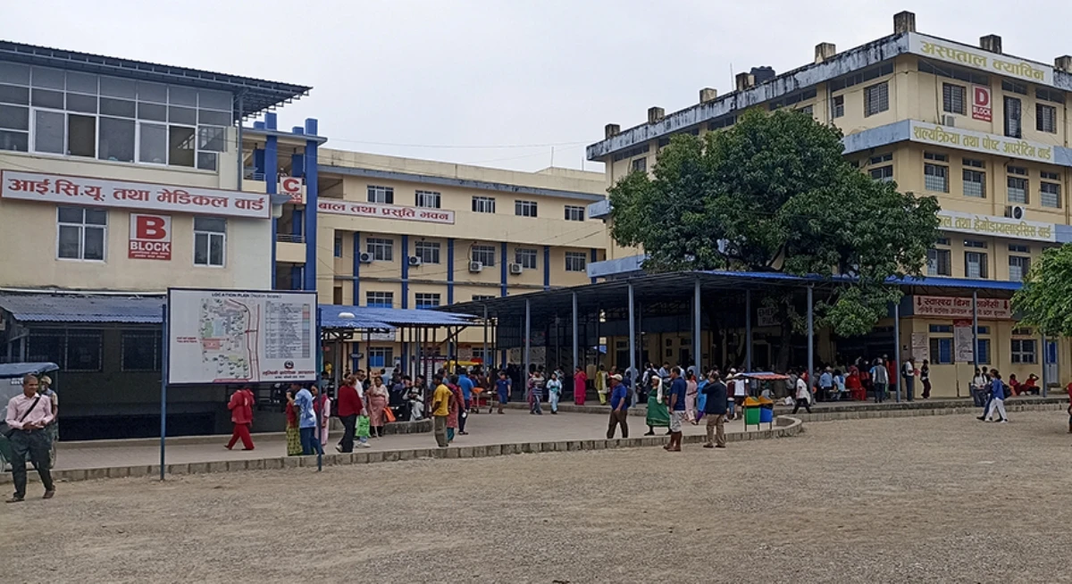 कर्मचारीलाई मेसु थापाको निर्देशन : सेवाग्राहीले गुनासो गर्ने ठाउँ नरहोस्