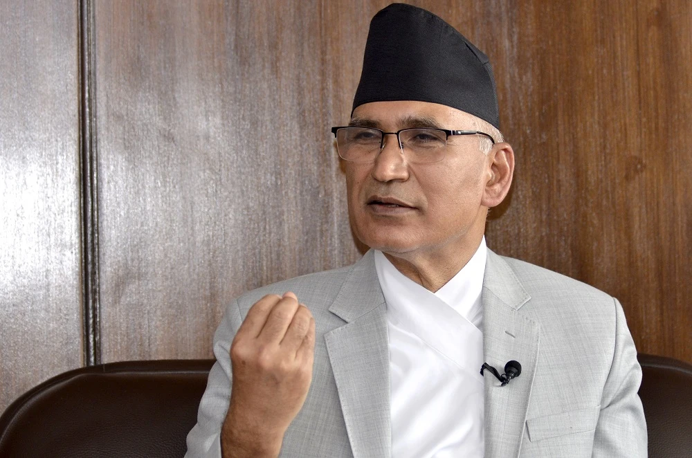 धितोपत्र बोर्ड लामो समय नेतृत्व बिहीन हुँदैन : अर्थमन्त्री पौडेल