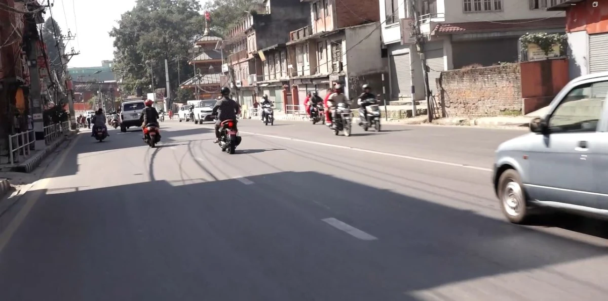 काठमाडौं उपत्यकामा चहलपहल बढ्न थाल्यो