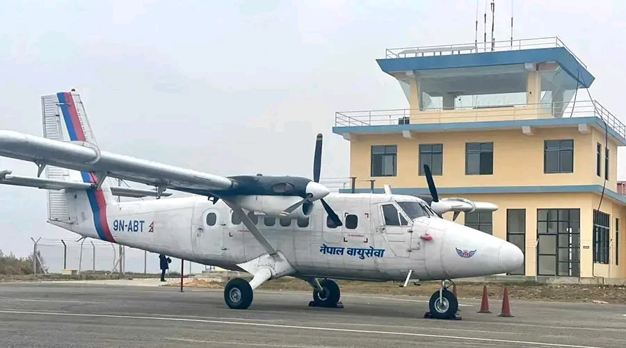 रेसुङ्गा विमानस्थलमा एक महिनापछि उडान सुचारु