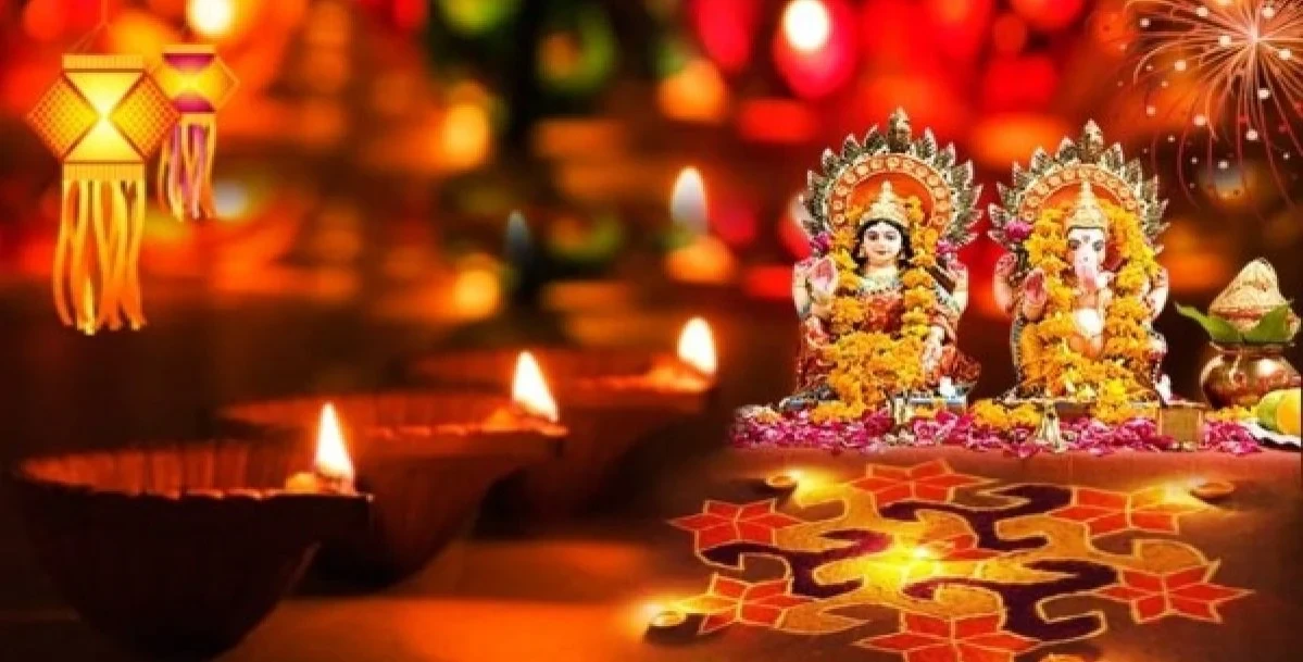 आज साँझ धनधान्यकी देवी लक्ष्मीको पूजा
