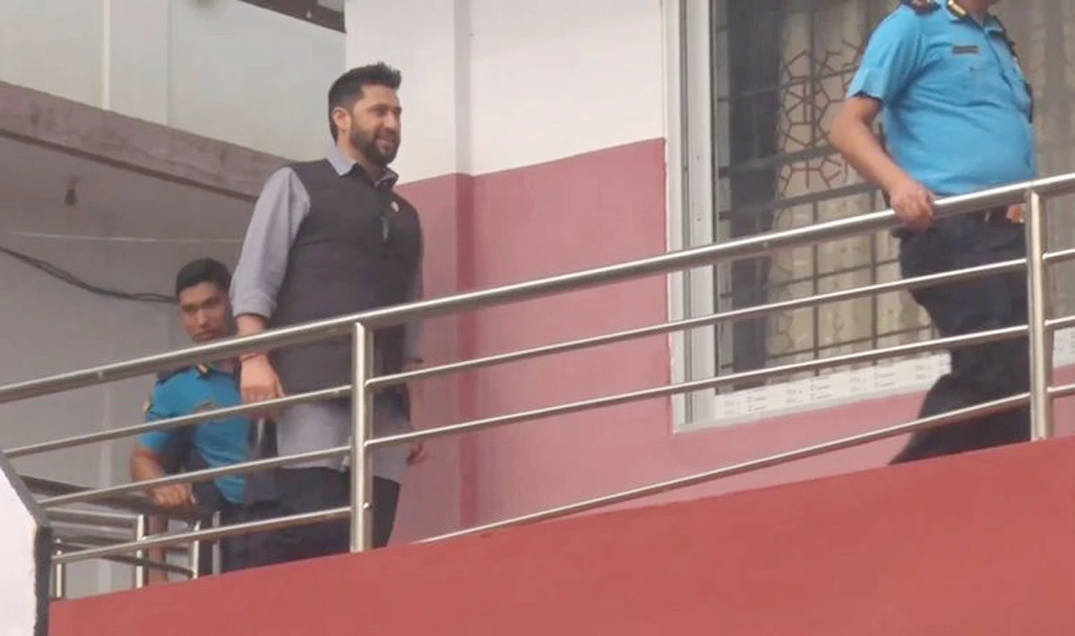 भैरहवास्थित सरकारी वकिलकहाँ रविको बयान