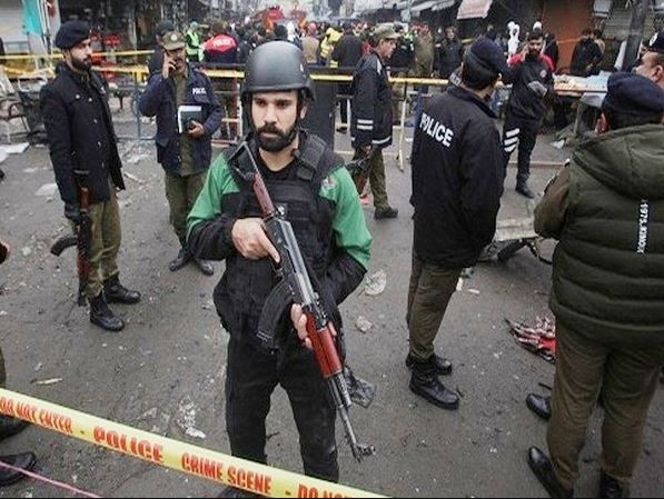 पाकिस्तानमा साम्प्रदायिक हिंसा : ३२ जनाको मृत्यु