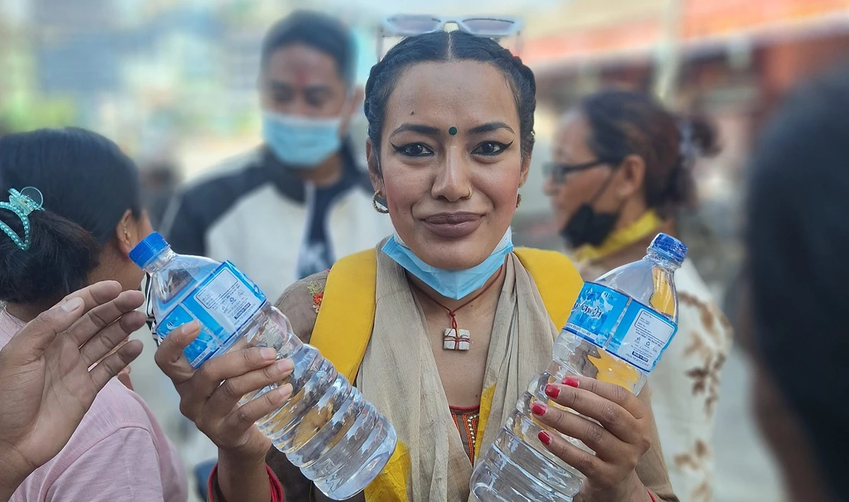आशिका तामाङ १० हजार धरौटीमा रिहा, अर्को मुद्दा चलाउन भक्तपुर लगिँदै