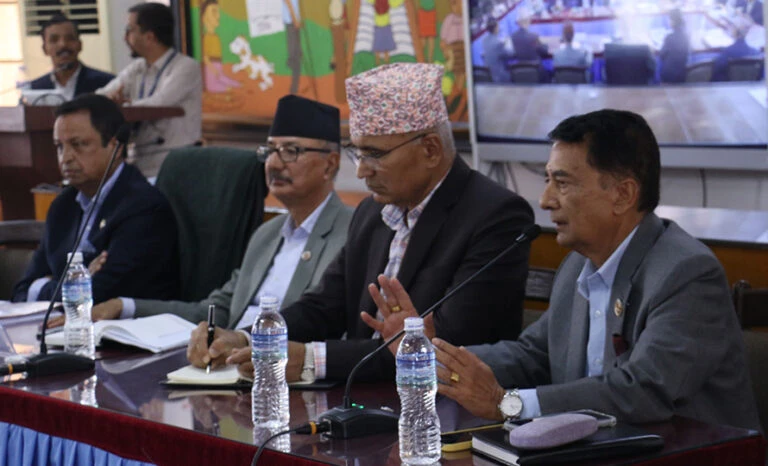 अर्थ समितिको बैठक बस्दै