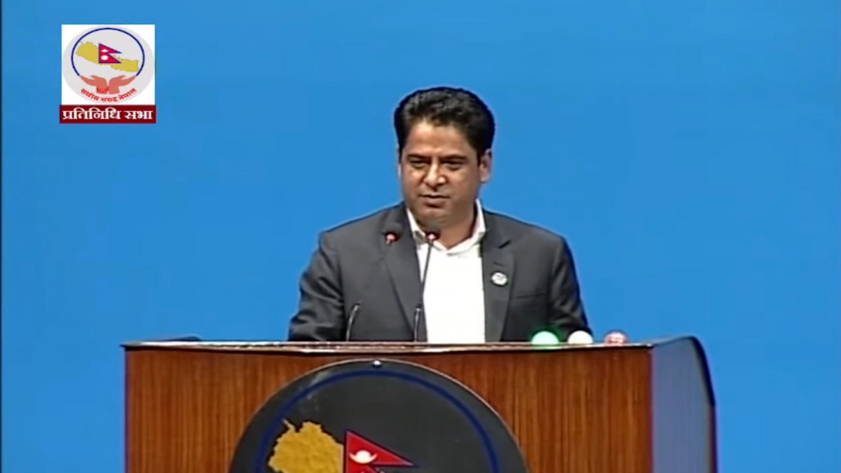 नेपालमा लगानी गर्न विदेशी लगानीकर्तालाई उद्योगमन्त्री भण्डारीको आह्वान