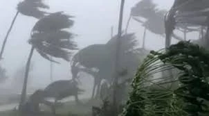 पश्चिम नेपालमा हावाहुरीसहित बर्षा, मौसम पूर्वी नेपाल तर्फ सर्दै