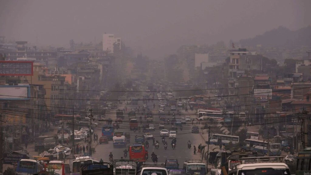 काठमाडौं बन्यो विश्वकै दोस्रो प्रदूषित सहर, पहिलो दिल्ली