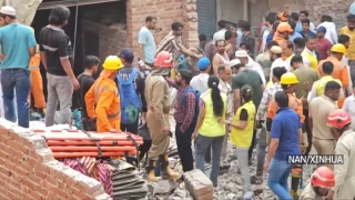दिल्लीमा भवन भत्किँदा ११ जनाको मृत्यु