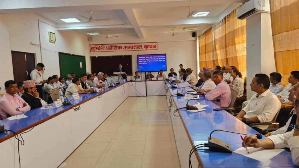 कर्मचारीलाई मेसु थापाको निर्देशन : सेवाग्राहीले गुनासो गर्ने ठाउँ नरहोस्