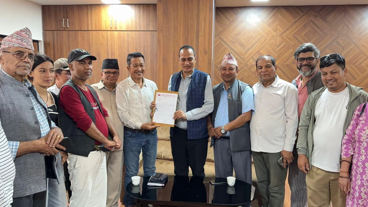 बुटवल धागो कारखाना सञ्चालनको मागसहित ज्ञापनपत्र