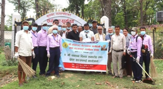 स्थापना दिवसमा लोकेश्वर खानेपानी तथा सरसफाई संस्था सुनवलले  गर्यो सरसफाई