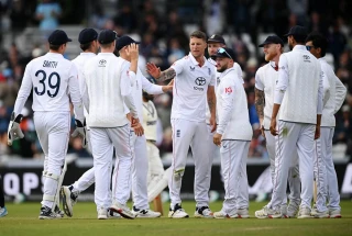 भारतमाथि इङल्याण्डको शानदार ५ विकेटको जित