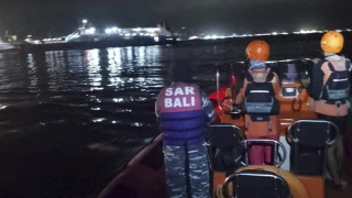 इन्डोनेसियाको बाली नजिक जहाज डुब्यो: दुई जनाको मृत्यु, ४३ जना बेपत्ता