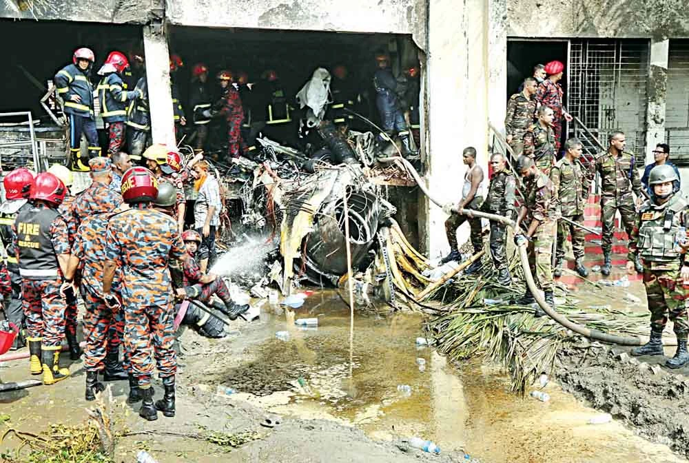 बंगलादेश वायुसेनाको विमान दुर्घटनामा मृत्यु हुनेको संख्या २२ पुग्यो