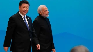 भारतले पाँच वर्षपछि चिनियाँ पर्यटकहरूलाई भिसा दिदै