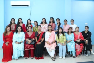 'तीज क्विन देवदह' सुरु, १० प्रतियोगी प्रतिष्पर्धामा