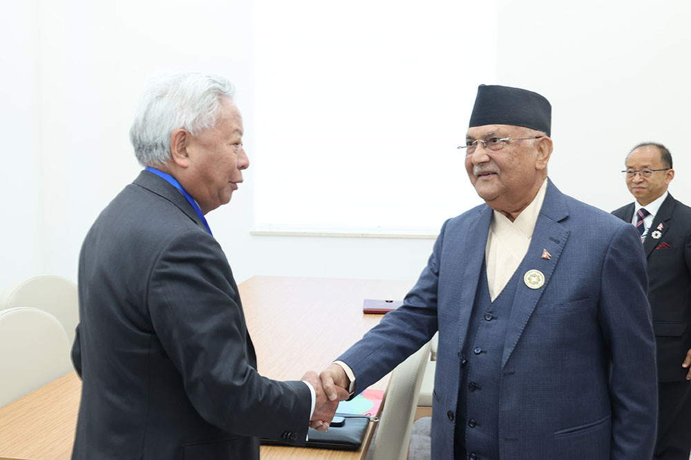 राष्ट्रियसभा अध्यक्ष दाहालसँग चिनियाँ राजदूत माओमिङको शिष्टाचार भेट
