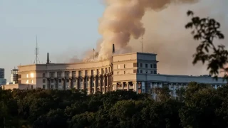 युक्रेनको क्याबिनेट भवनमा रुसको आक्रमण
