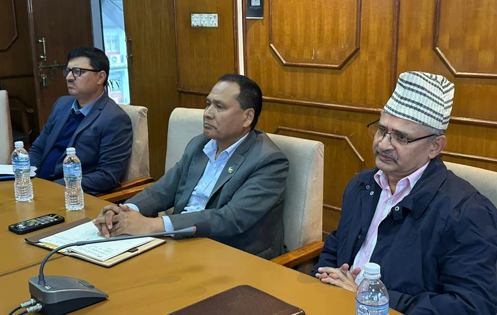 विपद् प्रतिकार्यको लागि तयारी अवस्थामा रहन मन्त्री घिसिङको निर्देशन