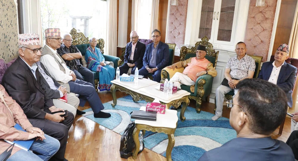 एमालेको सचिवालय बैठक सर्यो