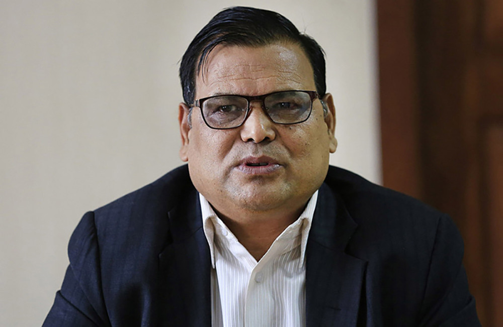भावुक हुँदै महराले भने - 'नेपालको संविधान कसै कसैलाई टाउको दुखाई भएको छ'