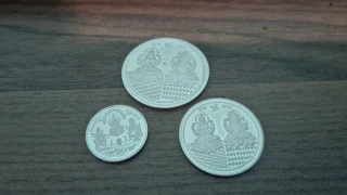 राष्ट्र बैंकबाट चाँदीको सिक्काको बिक्री शुरु, सुनको असर्फी नबेचिने