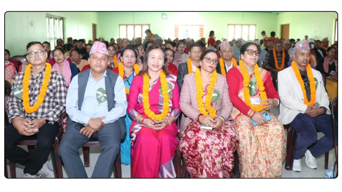 जनप्रिय सामुदायिक वन देवदहले यस बर्ष १३ हजार क्यूफिट काठ संकलन गर्ने