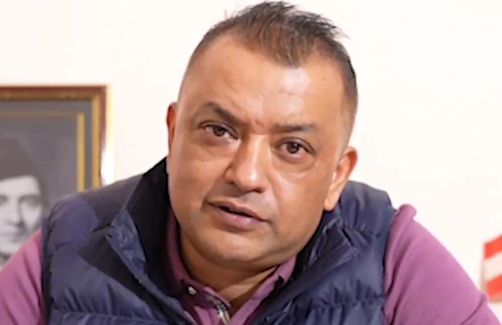 यस पटक हामी झुक्दैनौं : गगन थापा
