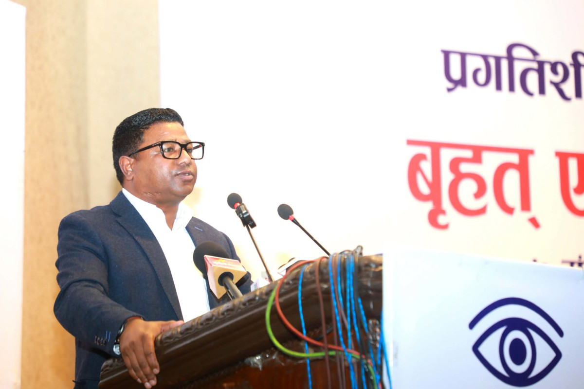 प्रचण्ड लक्षित जनार्दनको टिप्पणी : मठाधीशलाई धूपबत्ती गर्न छाडेर प्रगतिशील पार्टी निर्माणमा लाग्यौँ
