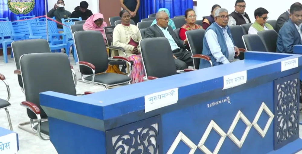 मधेशका मुख्यमन्त्री प्रदेश सभामा अनुपस्थित : बैठक २ बजेसम्मका लागि स्थगित