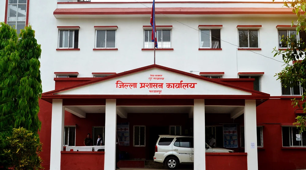 सडक विस्तार र नाली निर्माण कार्यले पायो तिब्रता, अबैध संरचना पनि हटाईदै