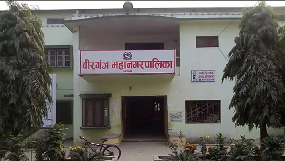 विद्यालयमा सर्पदंश सम्बन्धि जनचेतना जगाउँदै रुद्र गण
