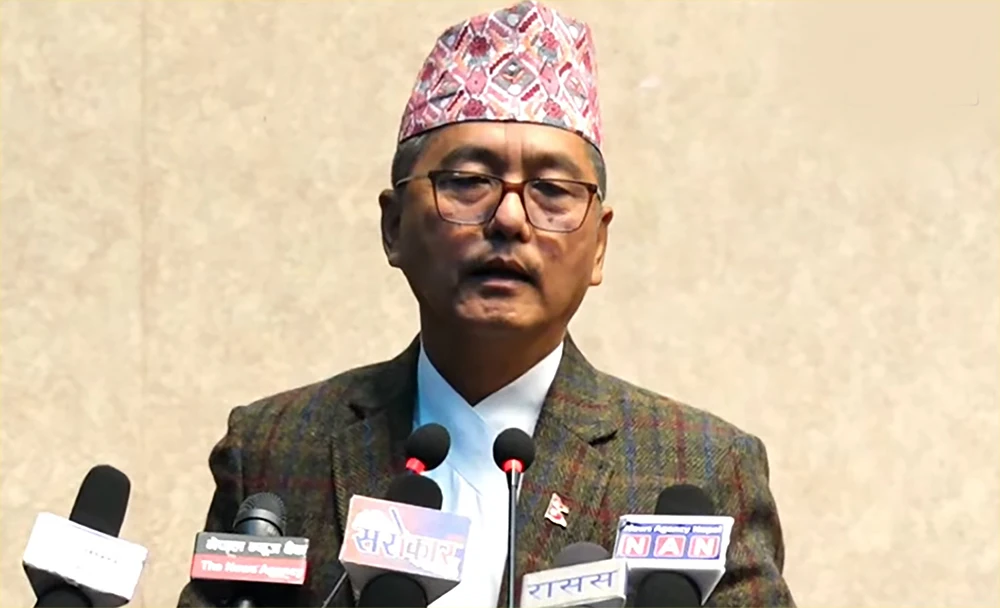 बाबुरामलाई कमल थापाको प्रश्न: खोलामा मान्छेको रगत बगाएको बिर्सनुभयो ?