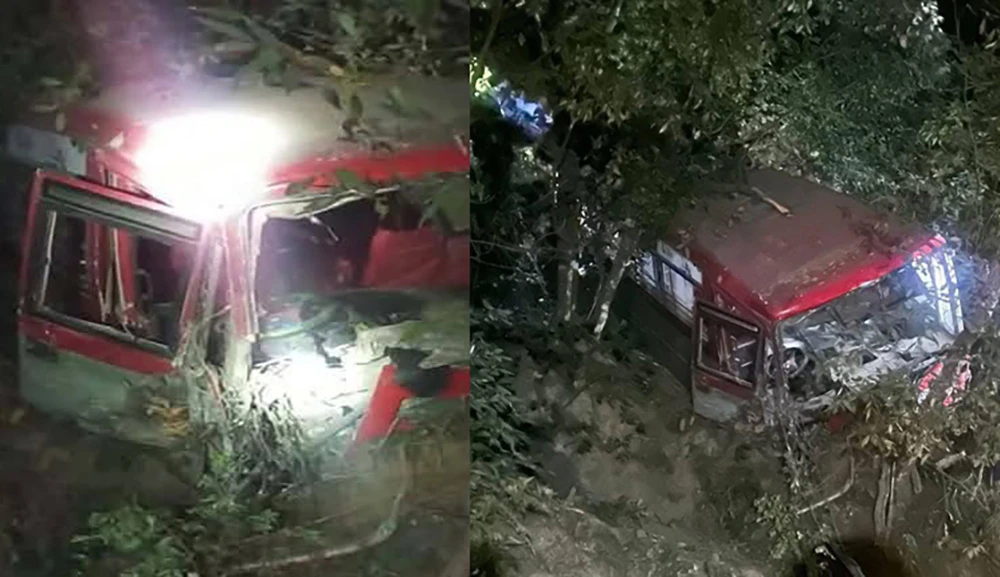 सप्तरीमा बस दुर्घटना, एकजनाको मृत्यु, ११ जना घाइते