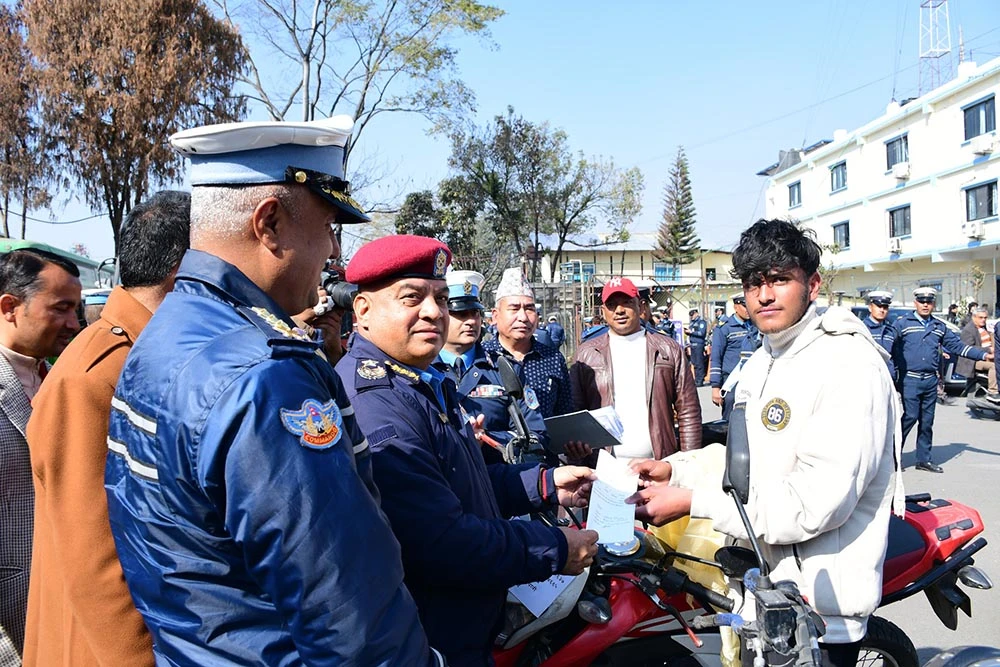 सातै प्रदेशमा नयाँ सवारी साधनको दर्ता रोक्का गर्न मन्त्रालयको निर्देशन