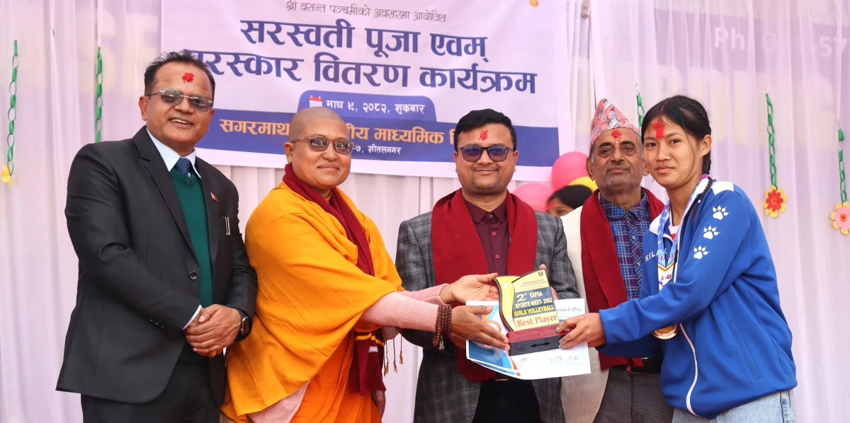 विद्यालय स्तरीय विज्ञान प्रदर्शनीमा सगरमाथा प्रथम