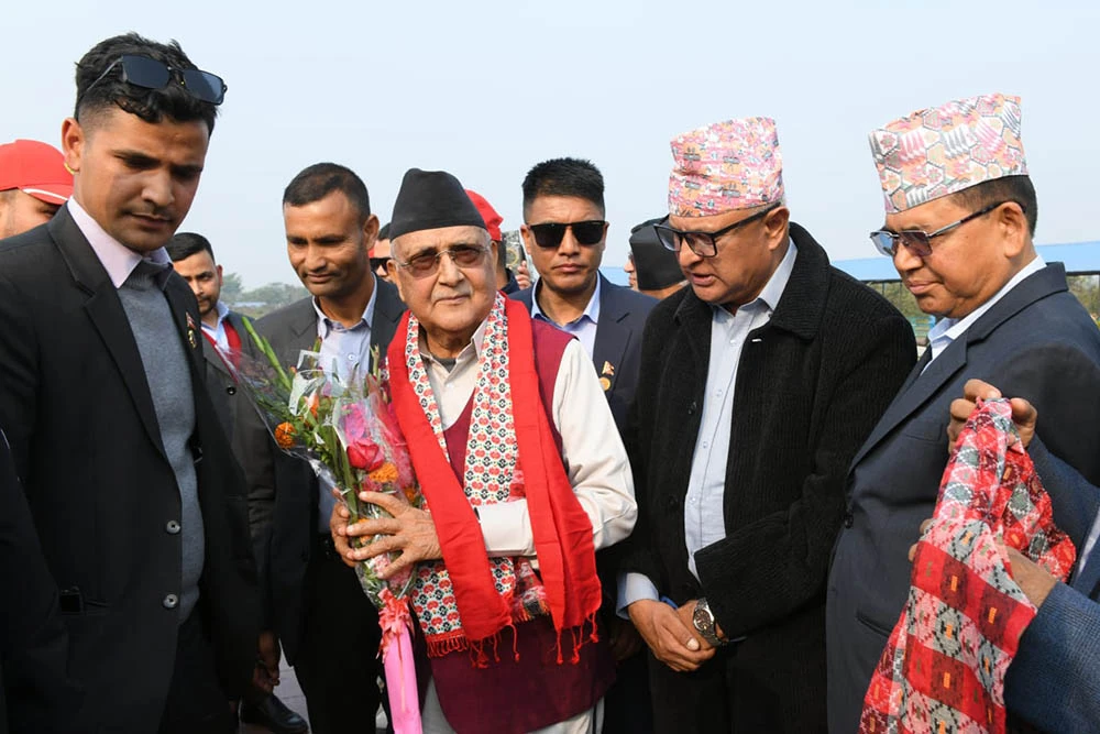 निर्वाचन केन्द्रित कार्यक्रमका लागि झापा पुगे ओली