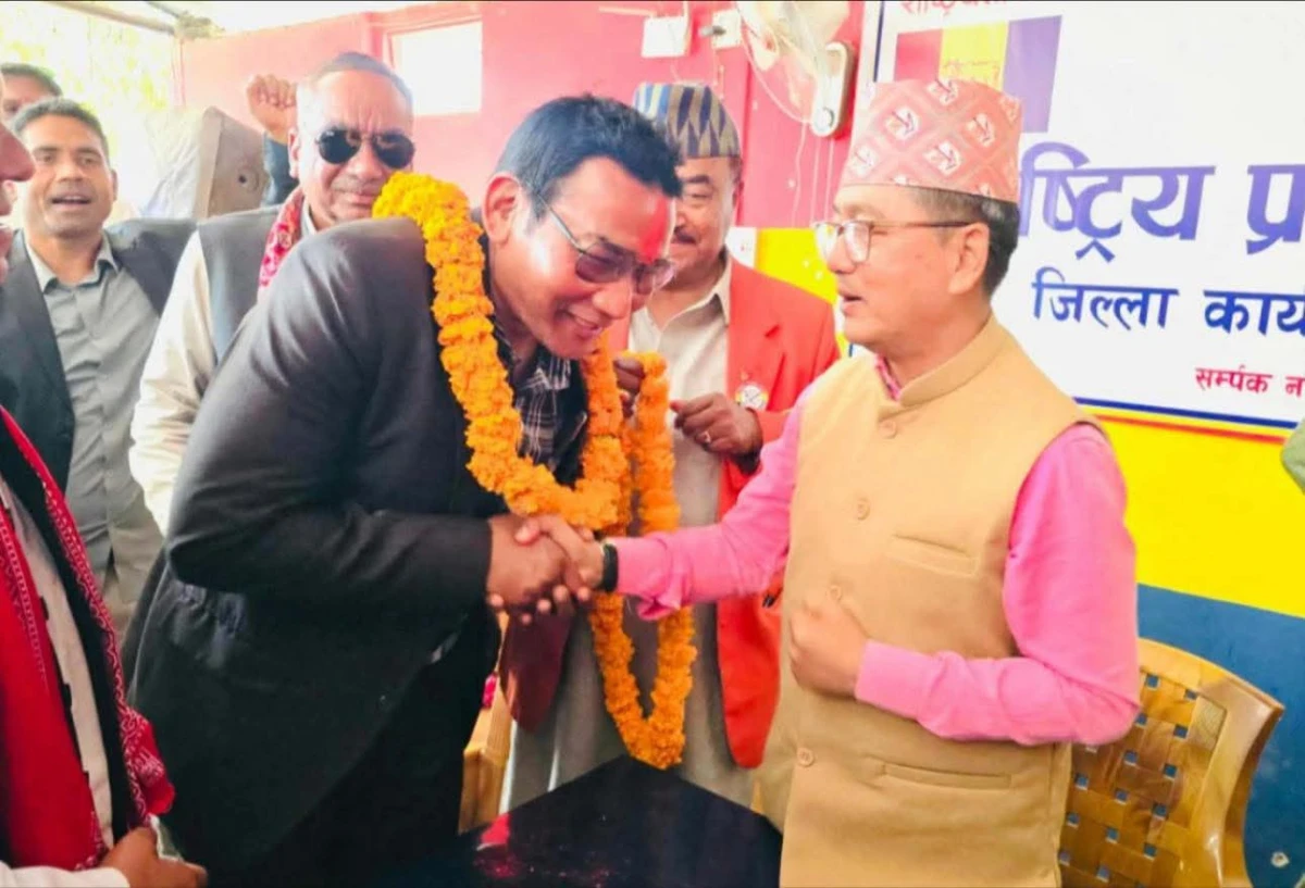 अध्यक्षद्वय ओली र लिङ्देनबिच भेटबार्ता, चुनावी गठबन्धनबारे छलफल