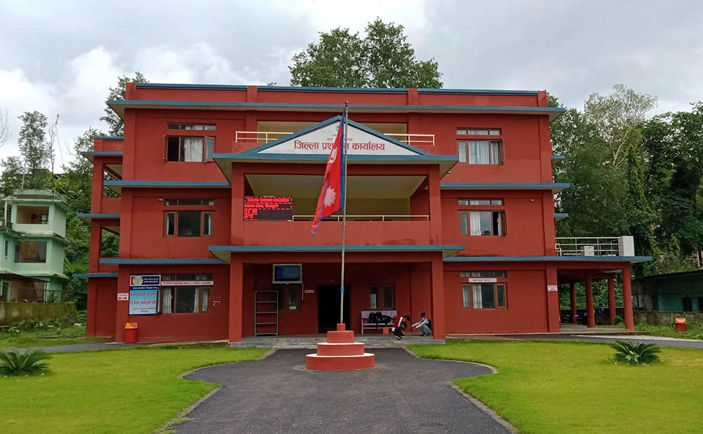सिन्धुलीमा निर्वाचनको परिणाम नआउदासम्म मदिरा बिक्री वितरणमा रोक