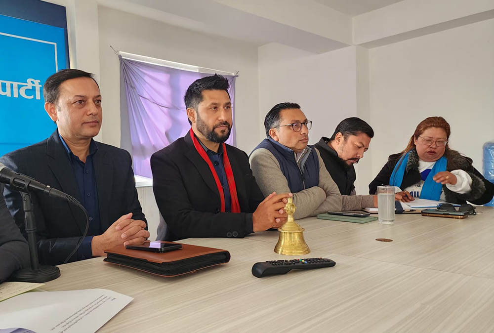 रास्वपाबाट रूपन्देही-३ उपनिर्वाचनमा डा. लेखजंग थापा उम्मेदवार